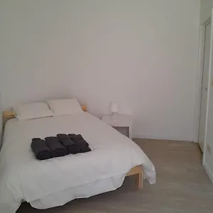 1 Bedroom Sleeps 4 , Brussels Belgium